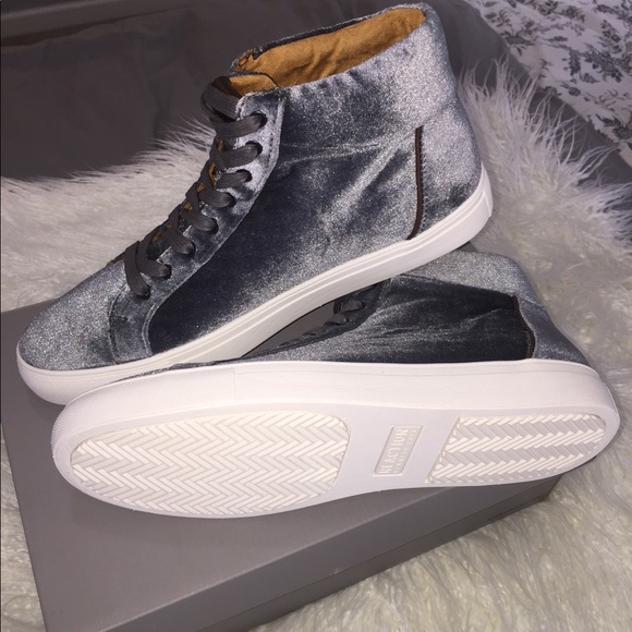 kenneth cole sneaker boots